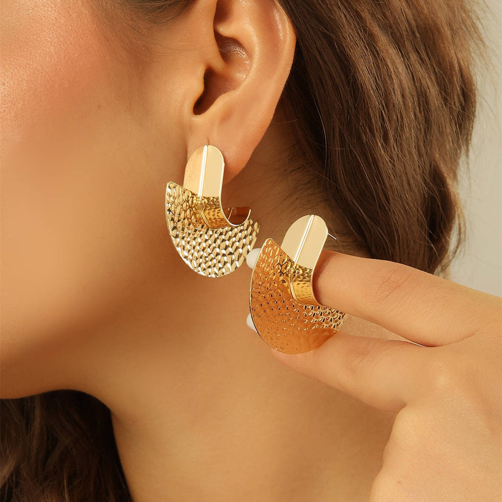 Women's Hanging Earrings with Artistic, Textured Design Fashion Glam