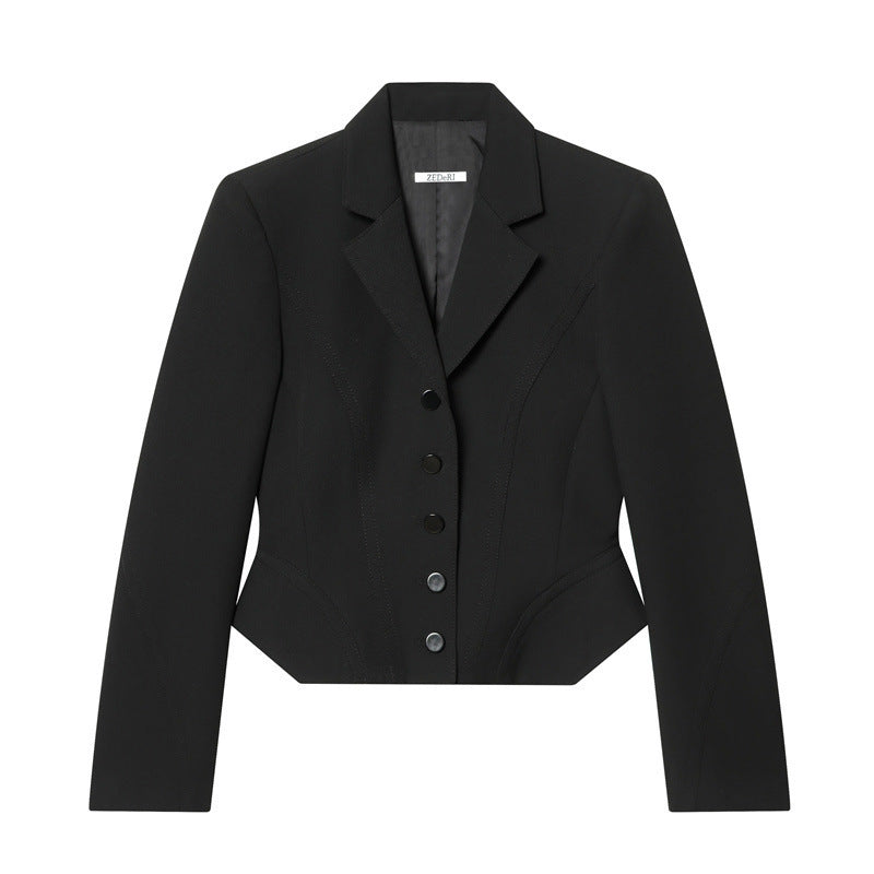 Women’s short blazer in sculpted look with dart seams and figure-flattering silhouette Fashion Glam
