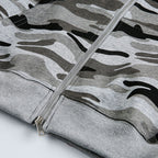 Unisex hooded jacket with camouflage pattern, full zipper and kangaroo pockets Fashion Glam
