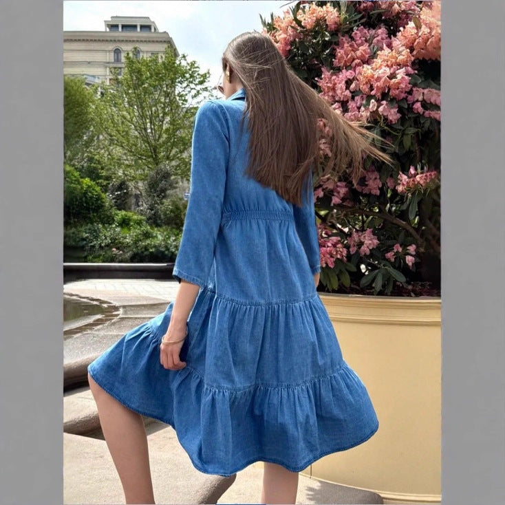 Women's button-down shirt dress made of denim with a waist-defining elastic band, button placket & tiered skirt Fashion Glam