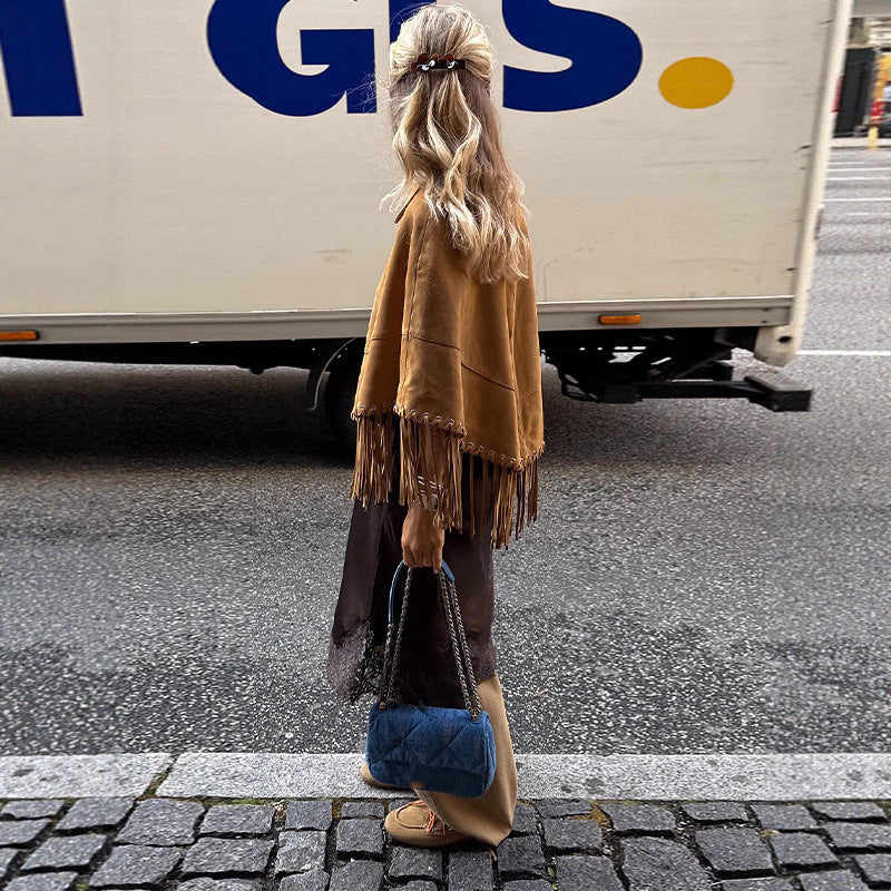 Women Fringe Cape made of Suede Imitation with Eyelets and Lapel Collar Fashion Glam