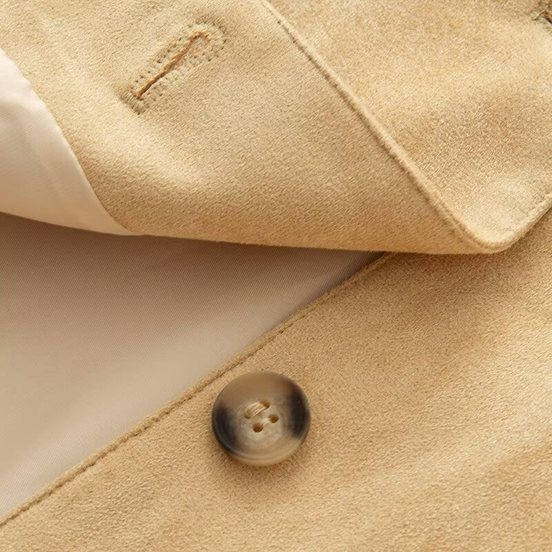 Women's short jacket in velour look with round neckline, balloon sleeves, and elastic hem Fashion Glam