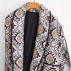 Women's quilted kimono jacket with graphic ethnic print and waist belt Fashion Glam