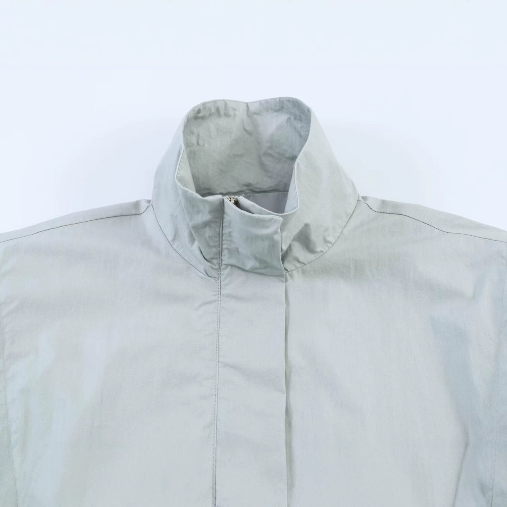Women's Cropped Utility Jacket with High Standing Collar, Loose Raglan Sleeves and Concealed Front Placket Fashion Glam