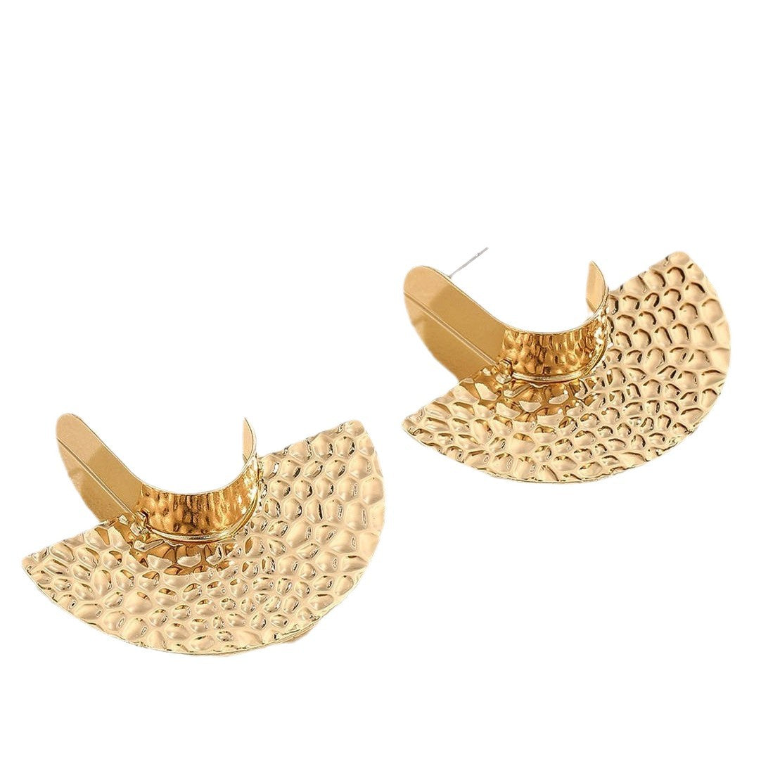 Women's Hanging Earrings with Artistic, Textured Design Fashion Glam
