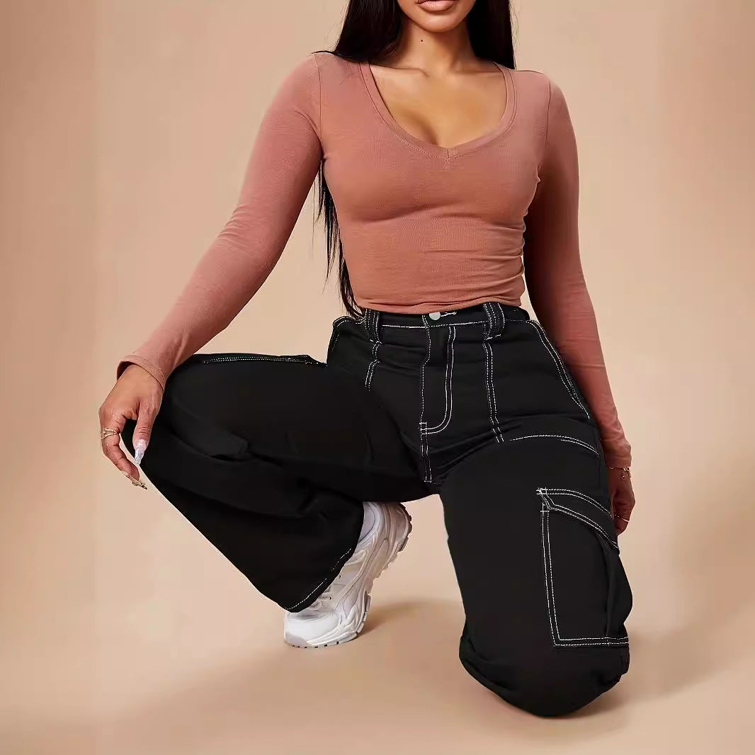 Women's utility cargo pants with wide leg, high waist and contrasting decorative seams Fashion Glam