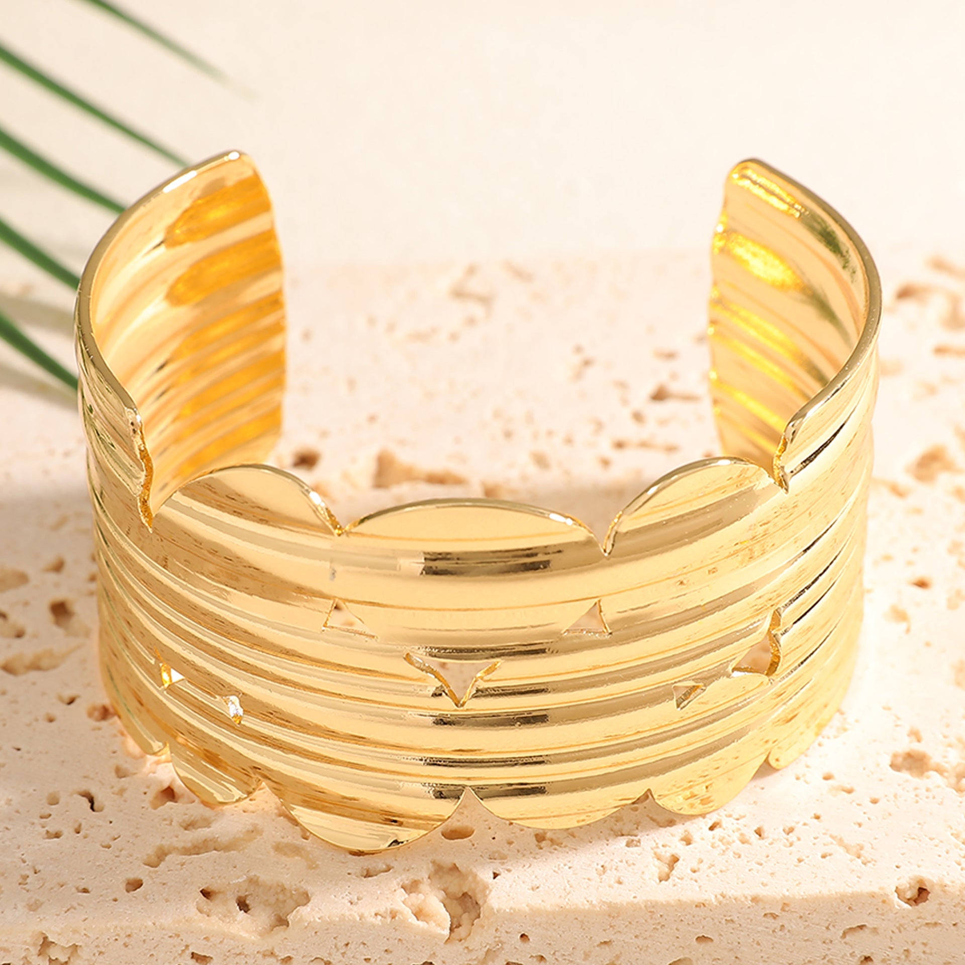 Ladies Open Bangle with Artistic Coral Pattern Fashion Glam