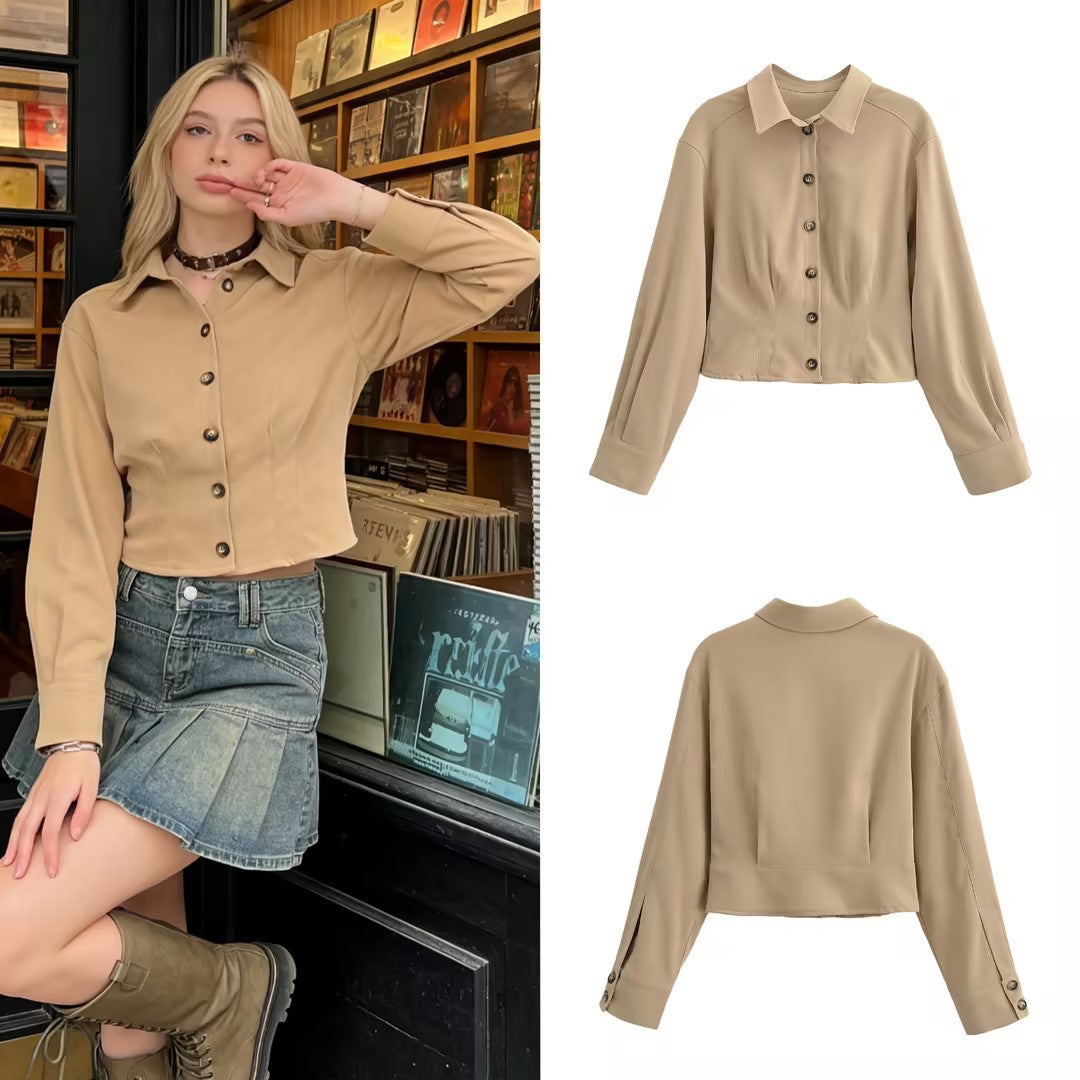 Women's short jacket with shirt collar and figure-flattering darts Fashion Glam