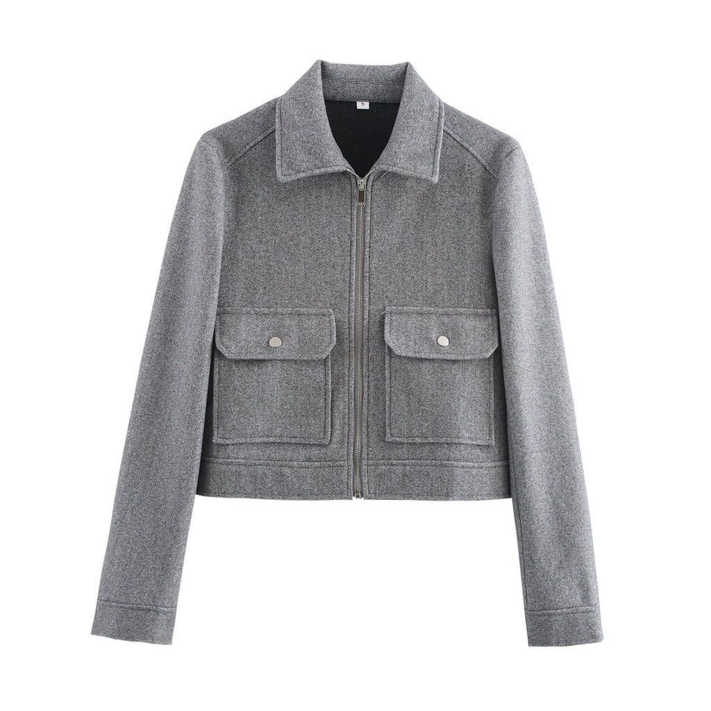 Ladies short jacket in boxy wool blend with zipper and patch flap pockets Fashion Glam