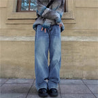 Women's wide baggy jeans in vintage wash look with low rise Fashion Glam