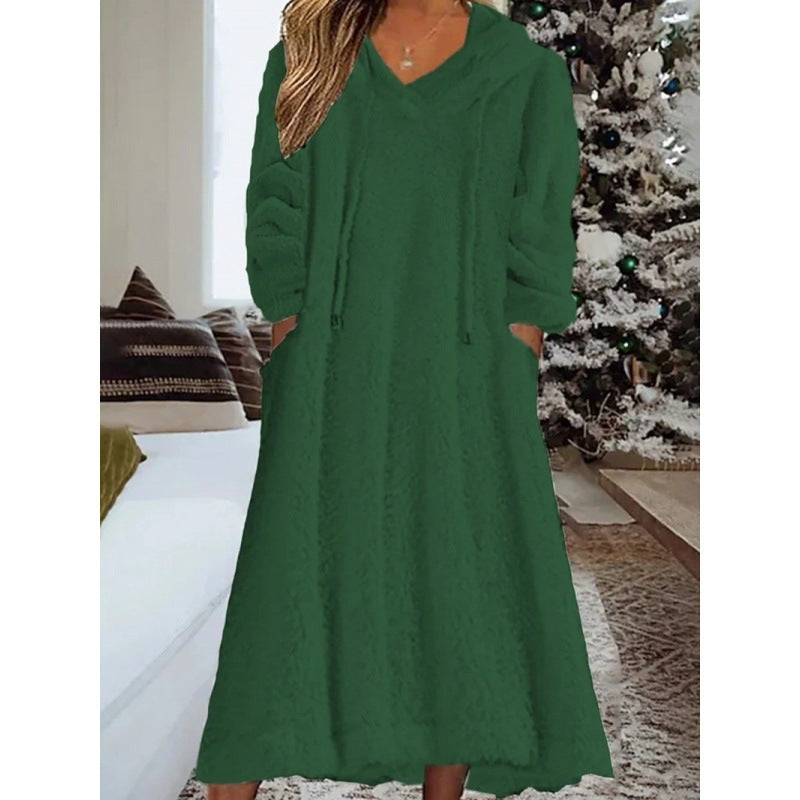 Ladies maxi dress made of teddy fleece with hood, V-neck and side pockets Fashion Glam