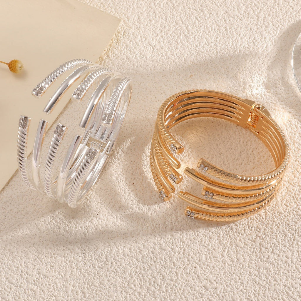 Women's Open Bangle with Modern, Layered Design Fashion Glam