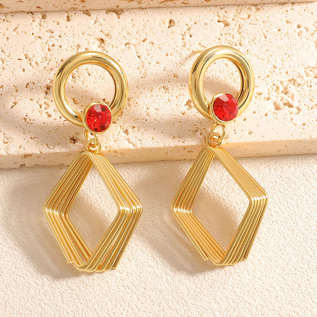 Women's Design Earrings with Geometric Wire Motif Fashion Glam