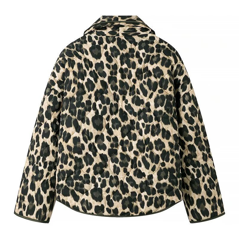Women’s oversized quilted puffer jacket with leopard pattern and wide shawl collar Fashion Glam