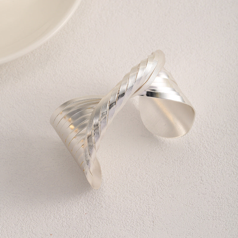 Ladies Open Bangle with Artistic Fold Design Fashion Glam
