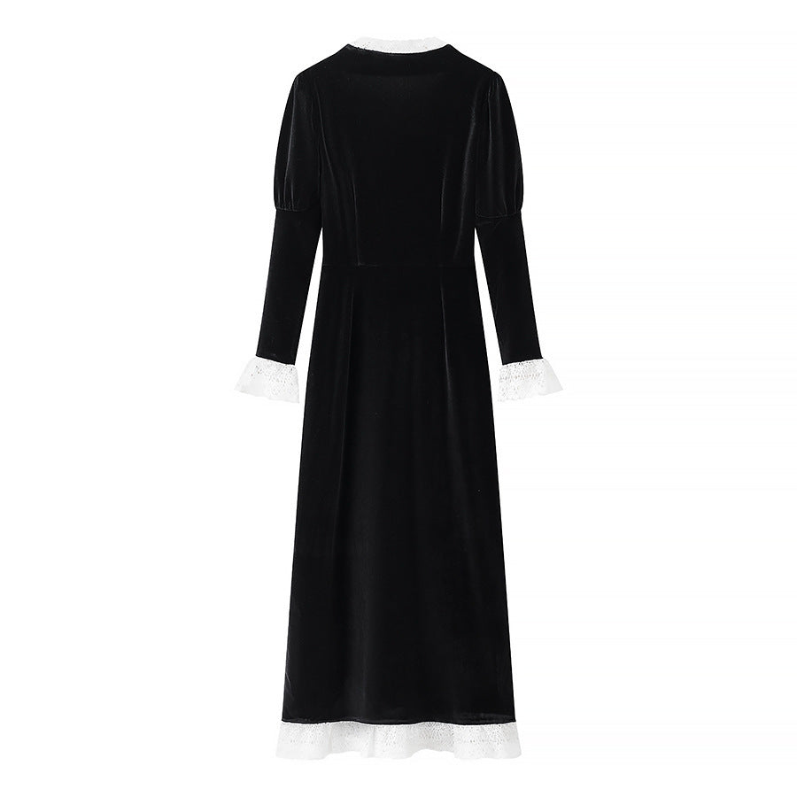 Ladies' velvet maxi dress with square neckline, lace trim, and puff sleeves Fashion Glam