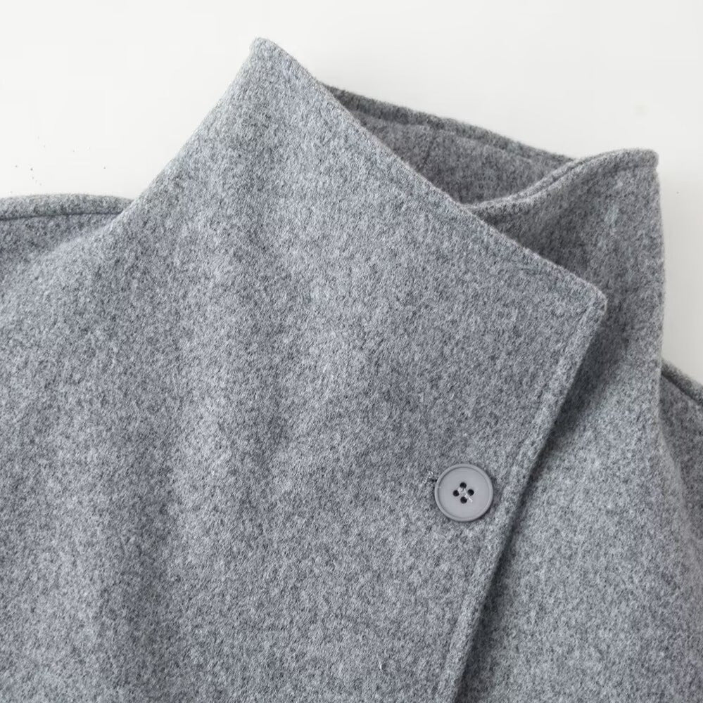 Women's Boxy Double-Breasted Short Coat made of Wool Blend with Stand-Up Collar Fashion Glam