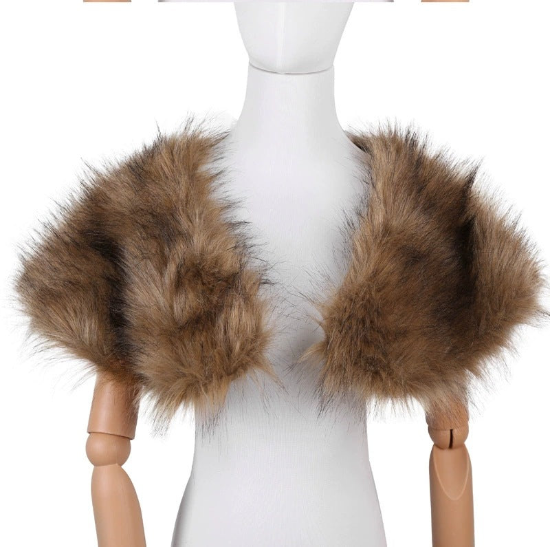 Ladies sleeveless faux fur shoulder stole short with voluminous lapel collar Fashion Glam