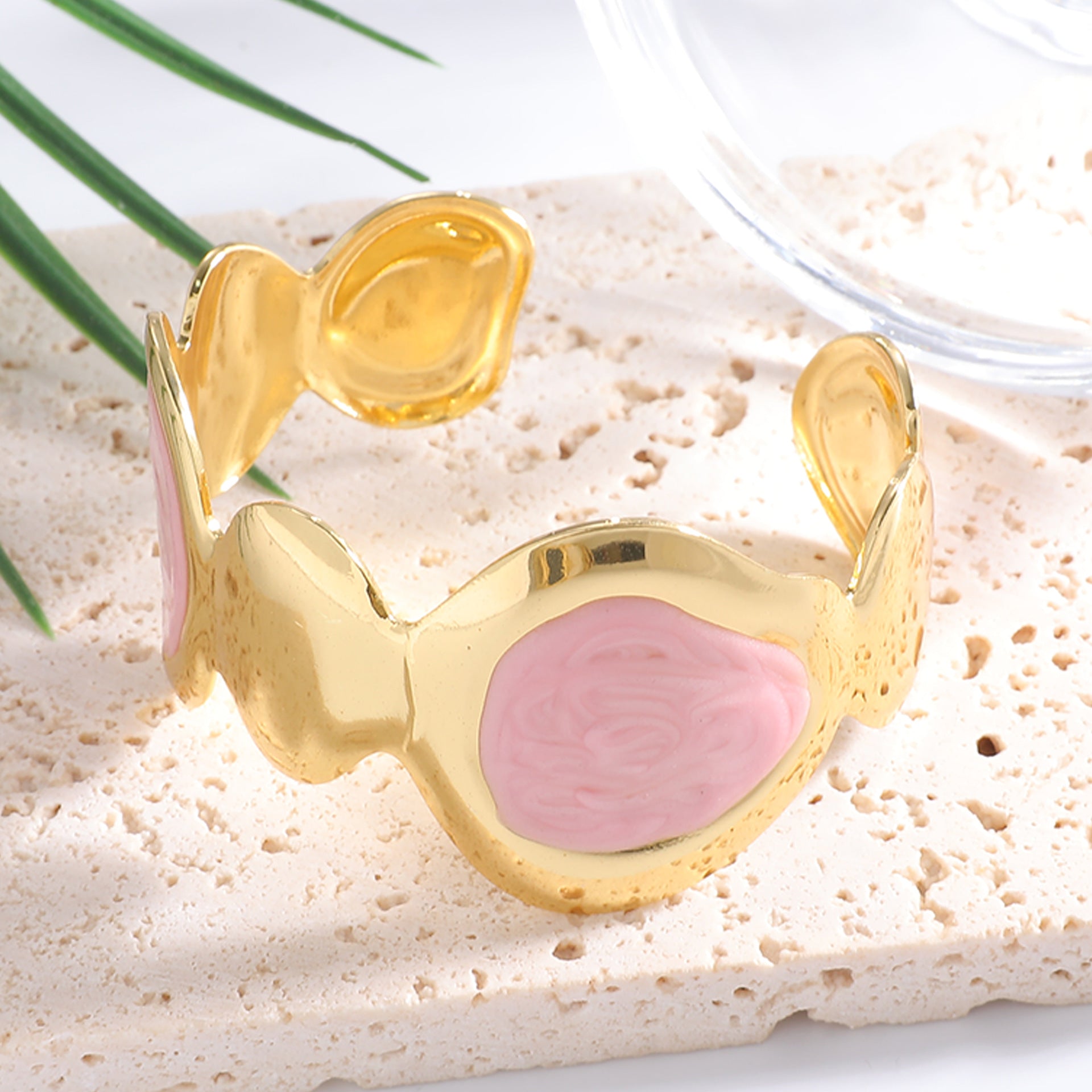 Ladies Open Bangle with Artistic, Curved Design Fashion Glam
