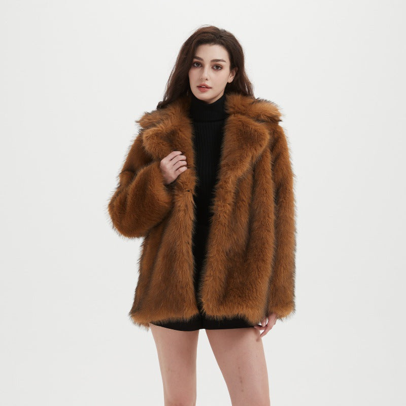 Ladies Boxy Short Coat made of dense long-fiber synthetic fur with open front Fashion Glam
