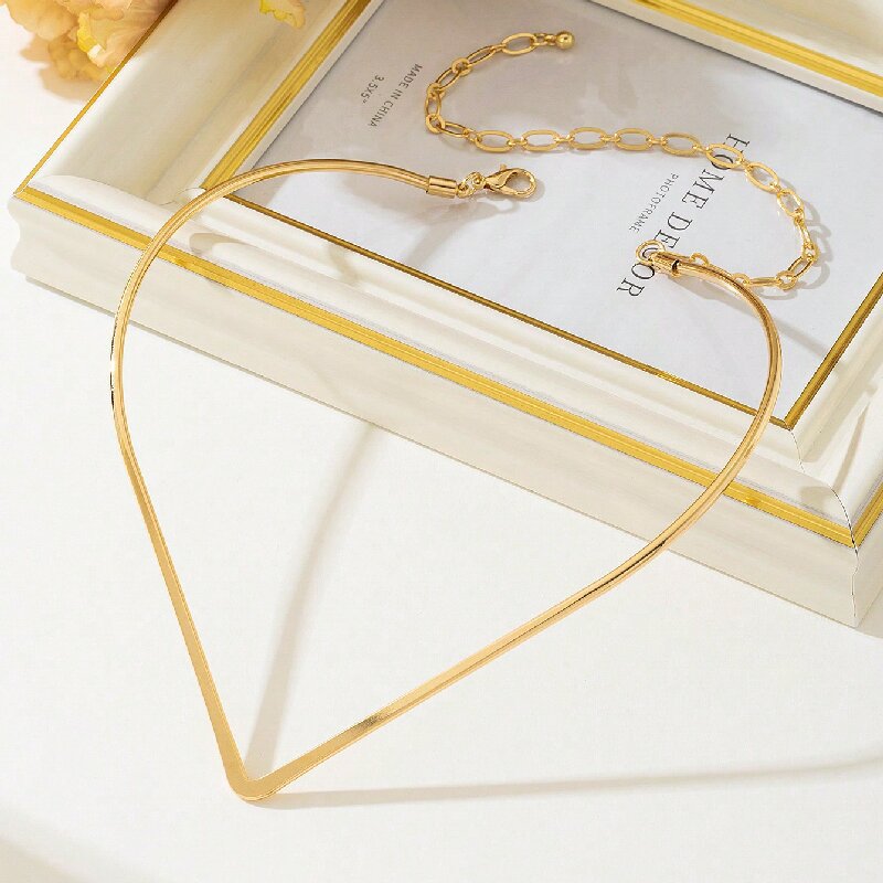 Women Choker Necklace with Modern V Design Fashion Glam