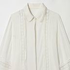 Ladies blouse with delicate lace appliqué, concealed button placket and balloon sleeves Fashion Glam