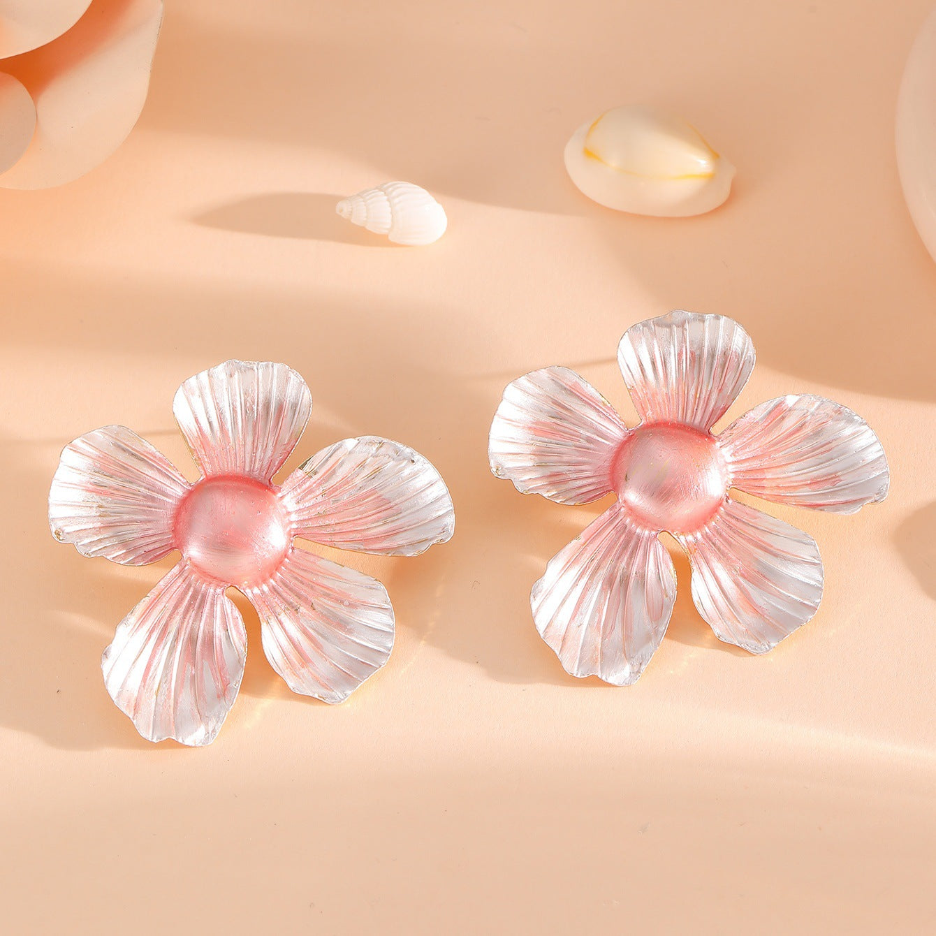 Women's Hair Clips in Artistic Flower Motif Fashion Glam