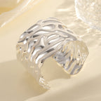 Women Open Bangle with Artistic Wave Pattern Fashion Glam