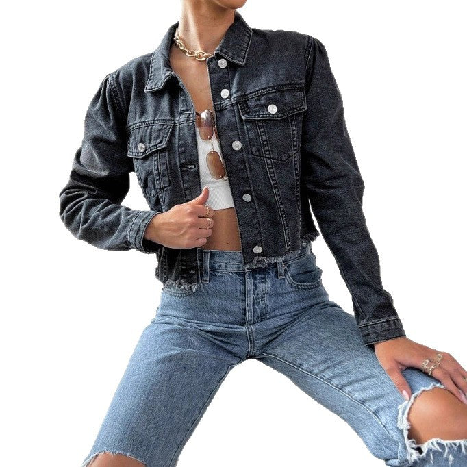 Women's cropped fitted denim jacket with raw fringe hem and flap pockets Fashion Glam