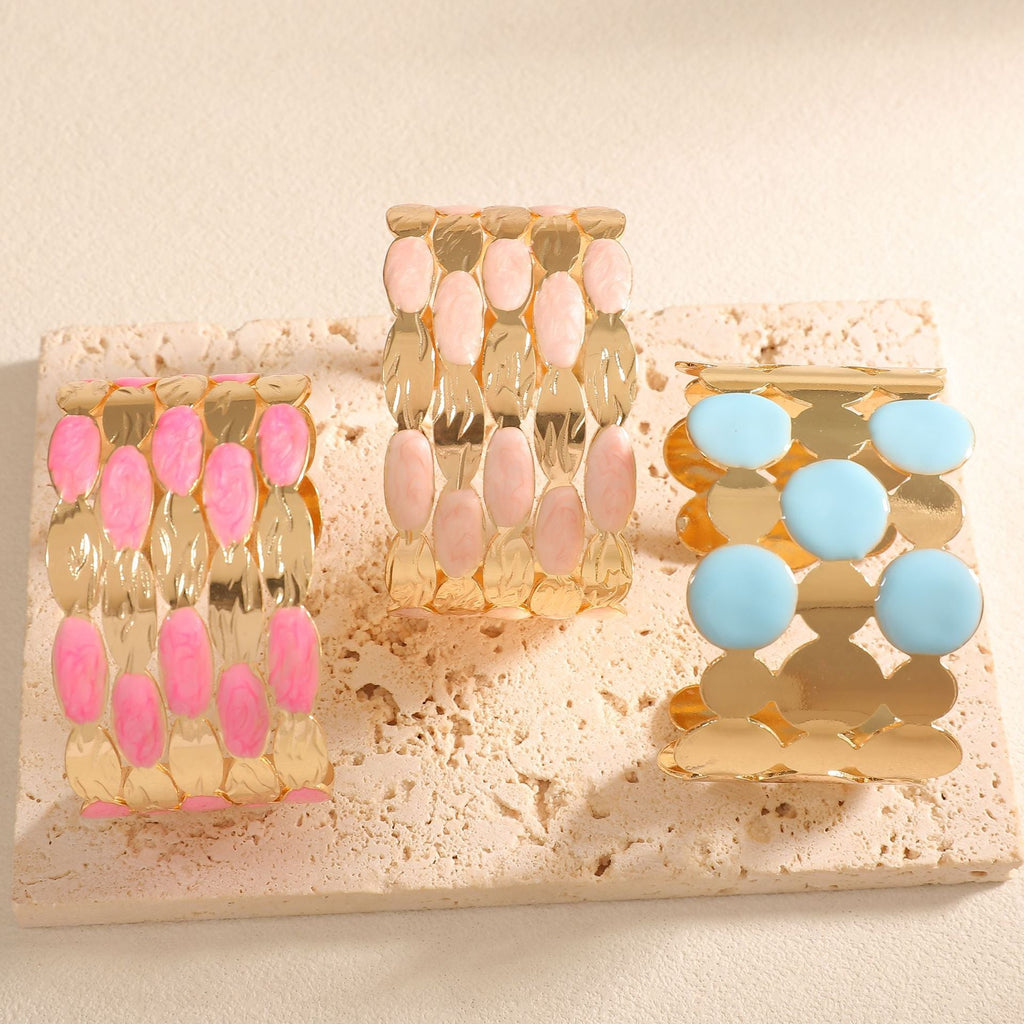 Ladies bracelet with intricate floral design Fashion Glam