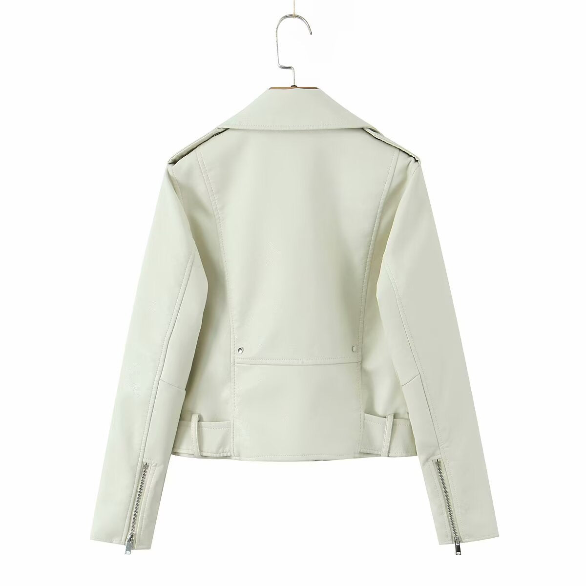 Women's robust fitted biker jacket made of faux leather with asymmetrical zipper and waist belt Fashion Glam