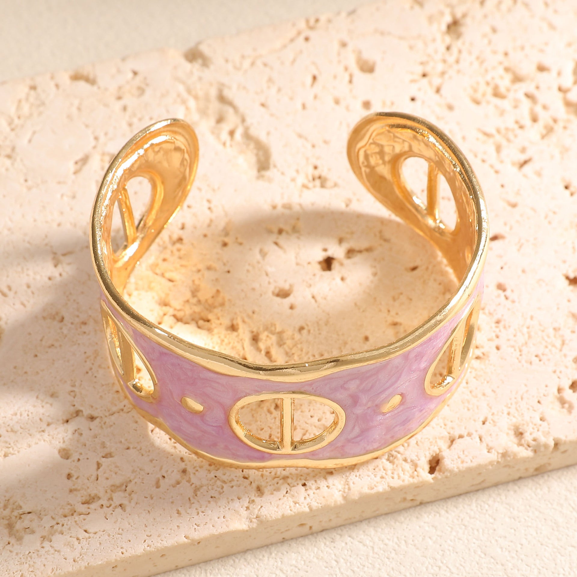 Women Open Cuff Bracelet with Artistic Snake Design Fashion Glam