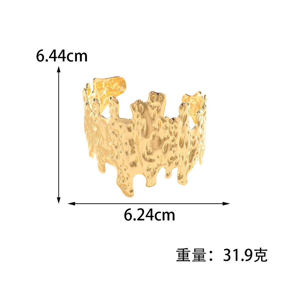 Women Open Bangle with Artistic Relief Design Fashion Glam