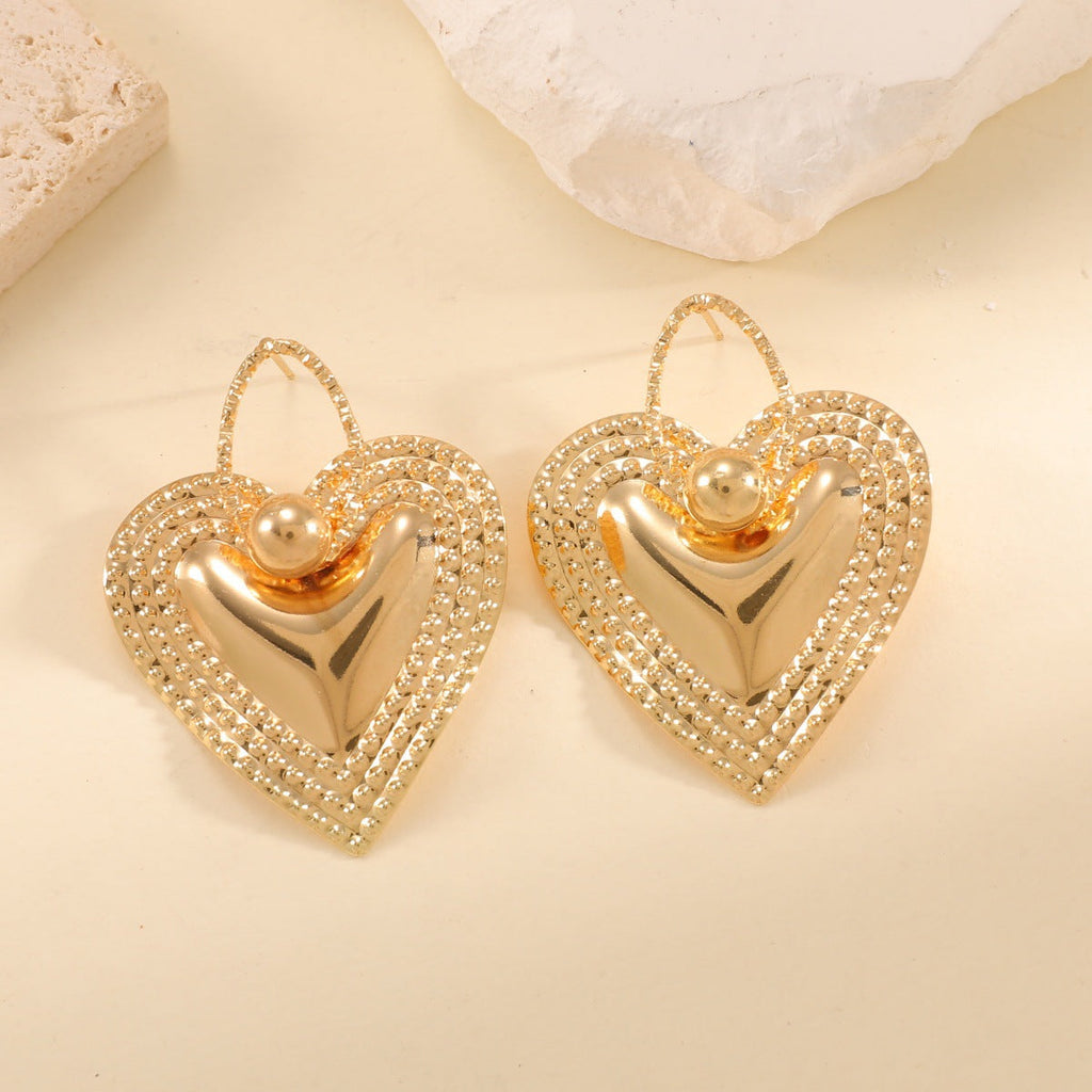 Ladies Heart-Shaped Earrings with Sparkling Zircon Decorations Fashion Glam