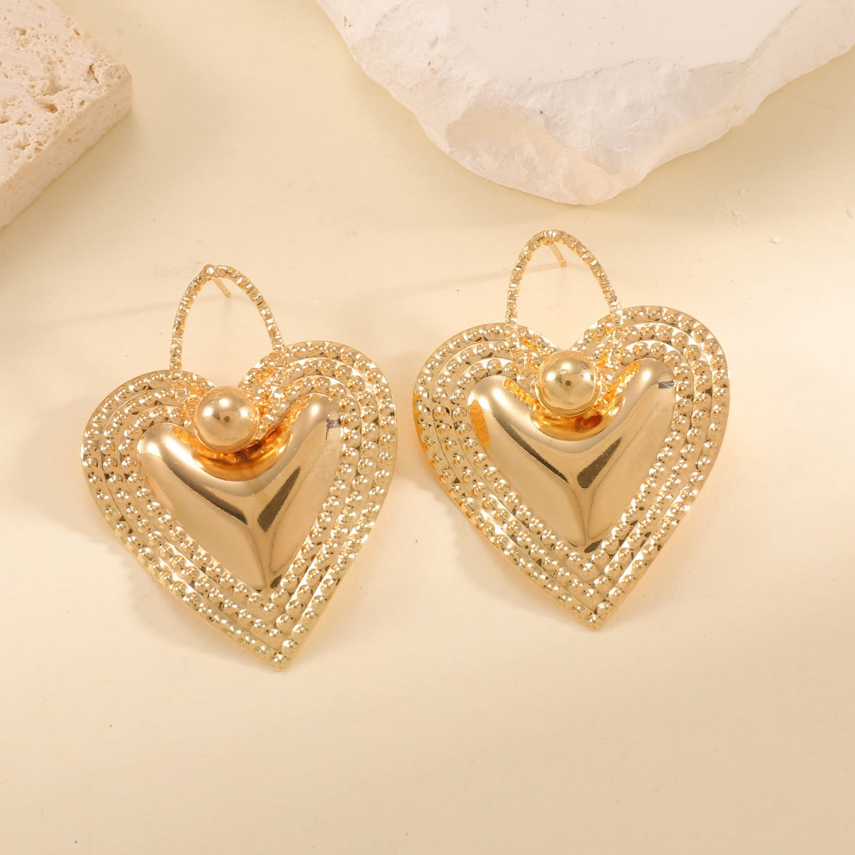 Ladies Heart-Shaped Earrings with Sparkling Zircon Decorations Fashion Glam
