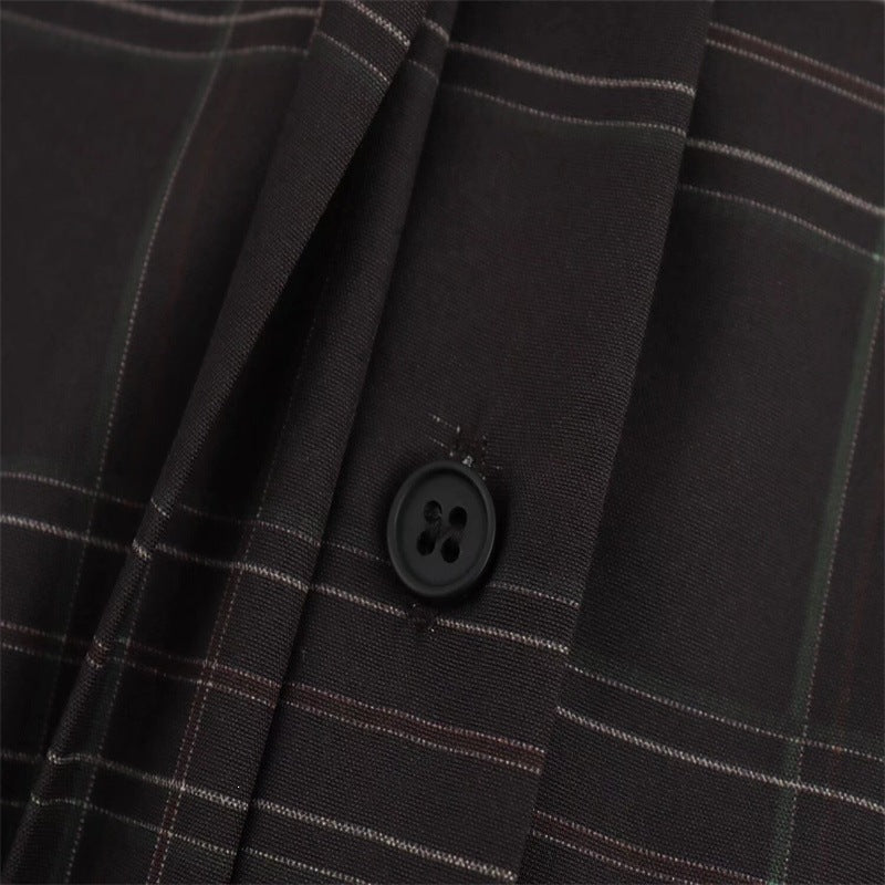 Women's Cropped Boxy Shirt Jacket in Checkered Pattern with Concealed Button Placket Fashion Glam