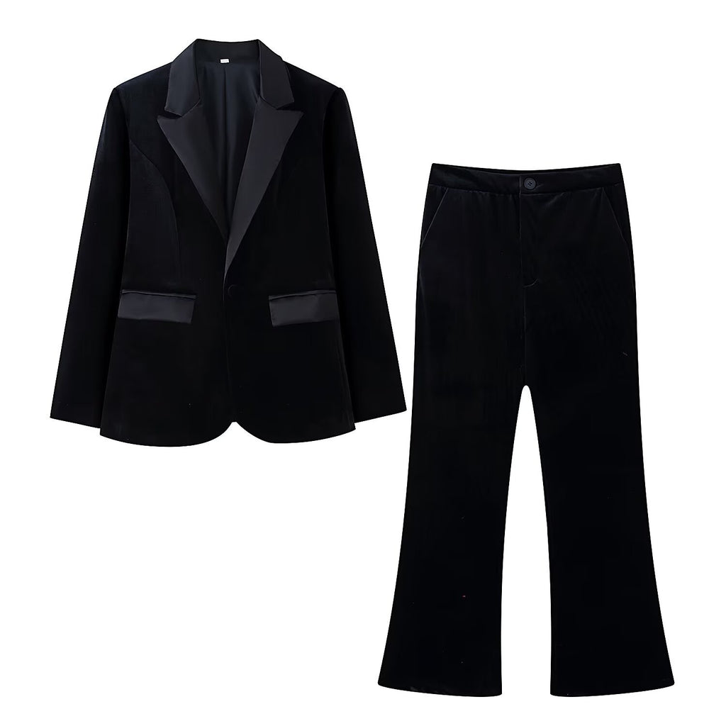 Women's Velvet Blazer with Satin Lapels and Tailored Darts Fashion Glam