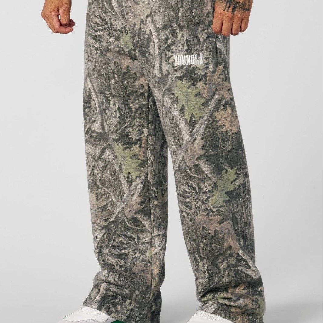 Men's wide camouflage joggers with elastic comfort waistband and thigh logo Fashion Glam