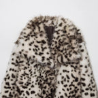 Ladies short jacket made of faux fur with leopard print and voluminous shawl collar Fashion Glam