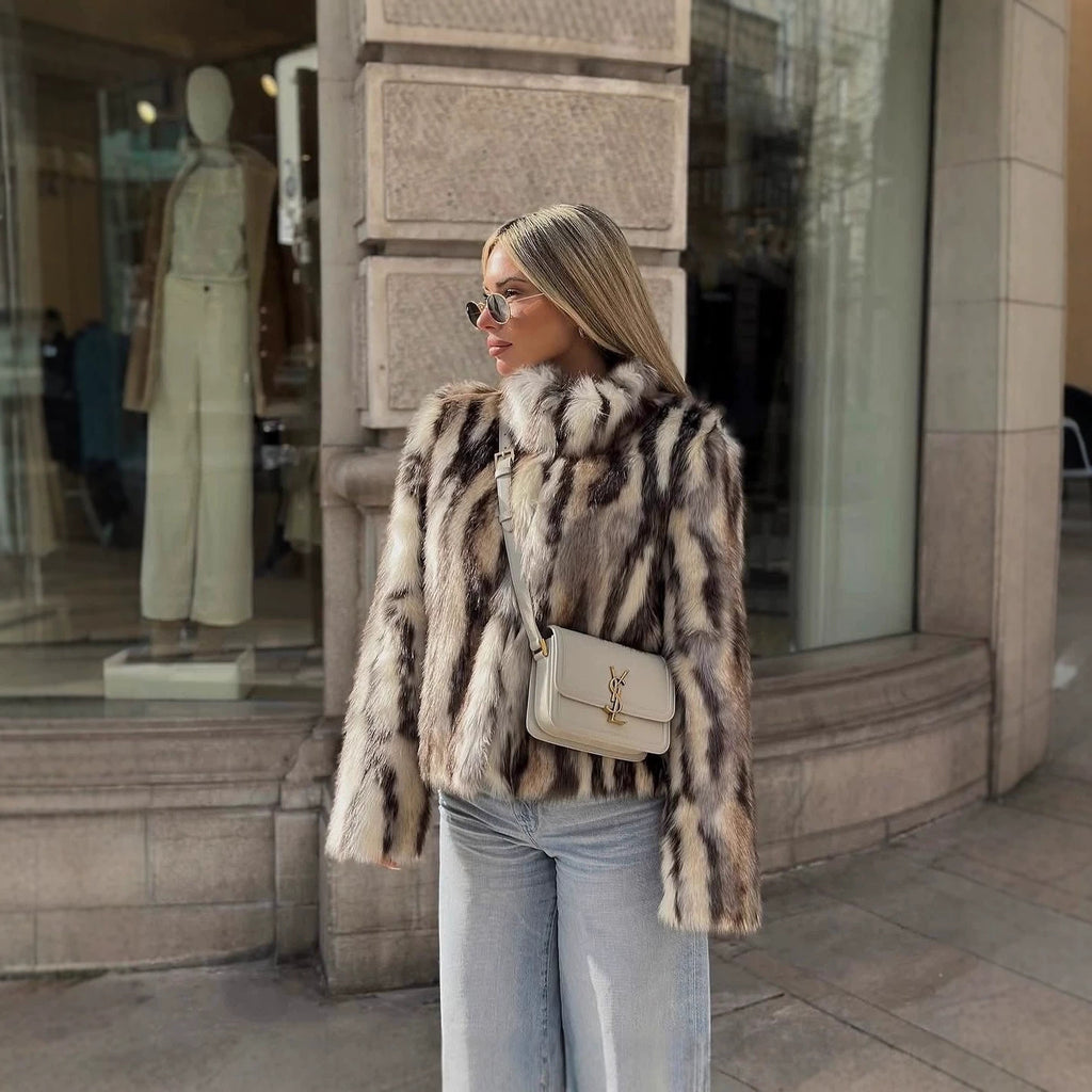 Ladies short cut boxy faux fur jacket with contrasting spot pattern and stand collar Fashion Glam