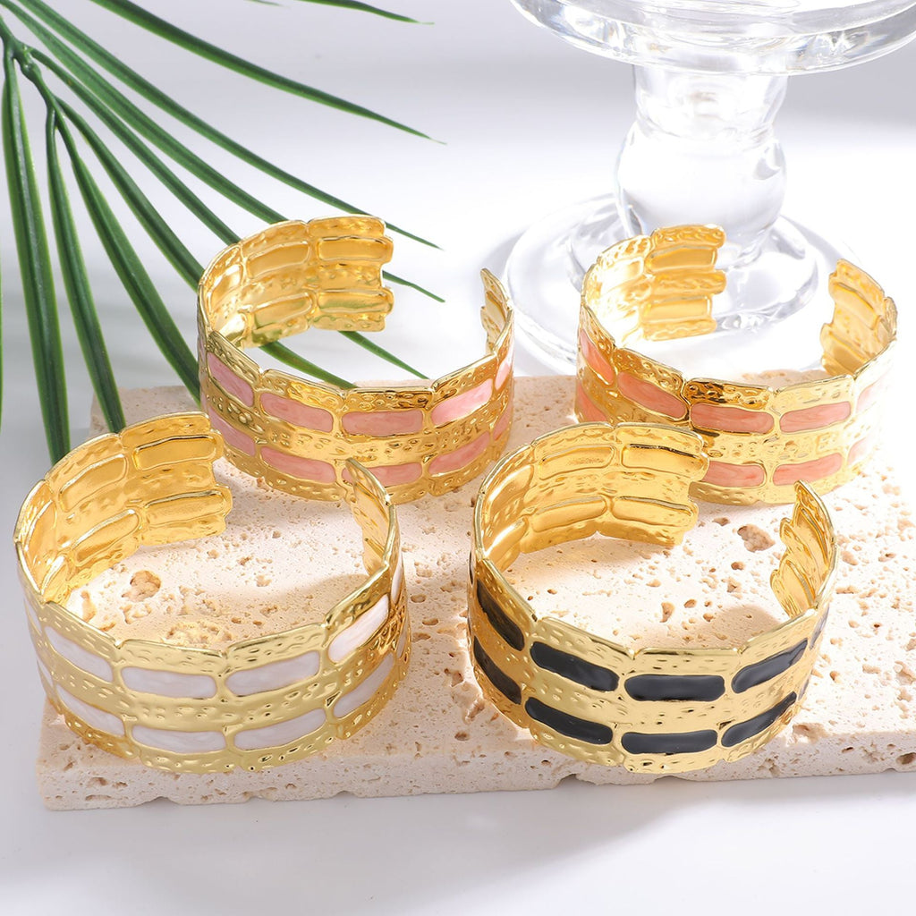 Women's Elegant and Stylish Arm Cuff Fashion Glam