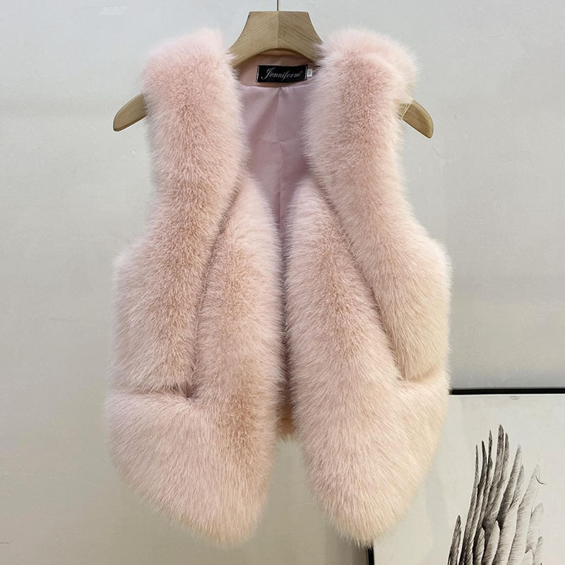 Women's Sleeveless High-Pile Faux Fur Vest with Tailored Fit and Inset Pockets Fashion Glam