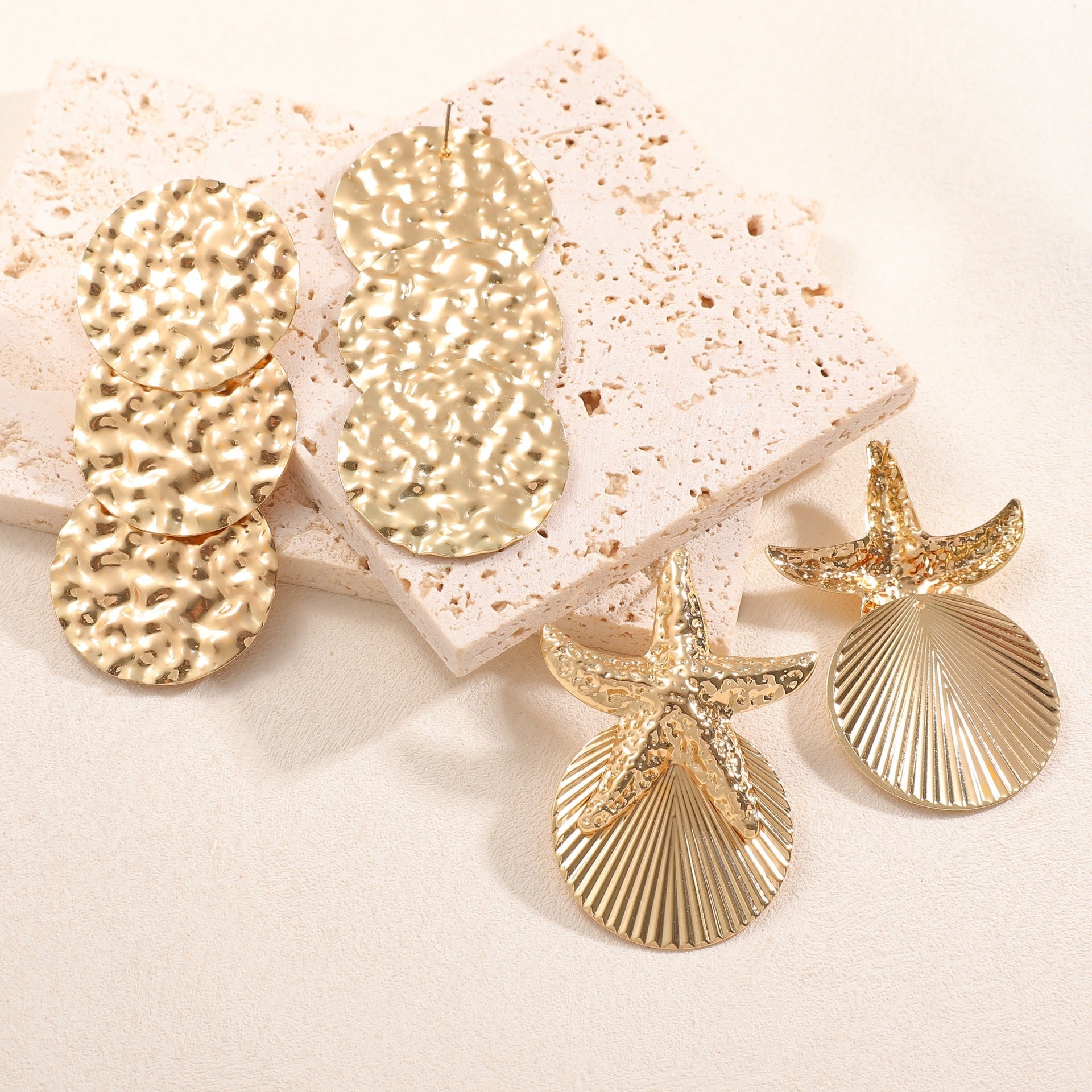 Women's ear clips in luxurious shell and starfish design Fashion Glam