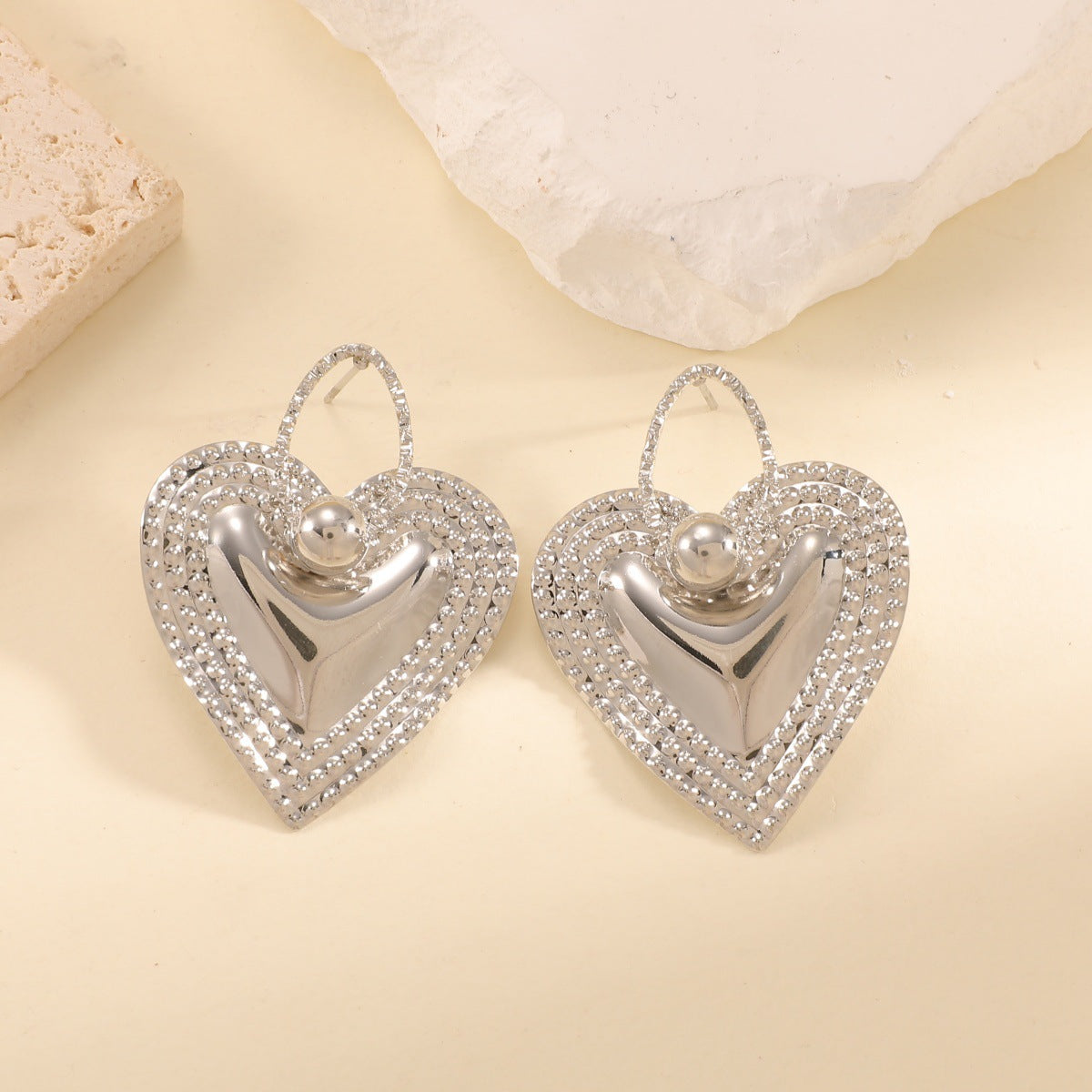 Ladies Heart-Shaped Earrings with Sparkling Zircon Decorations Fashion Glam