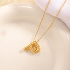 Women's necklace with curved letter pendant Fashion Glam