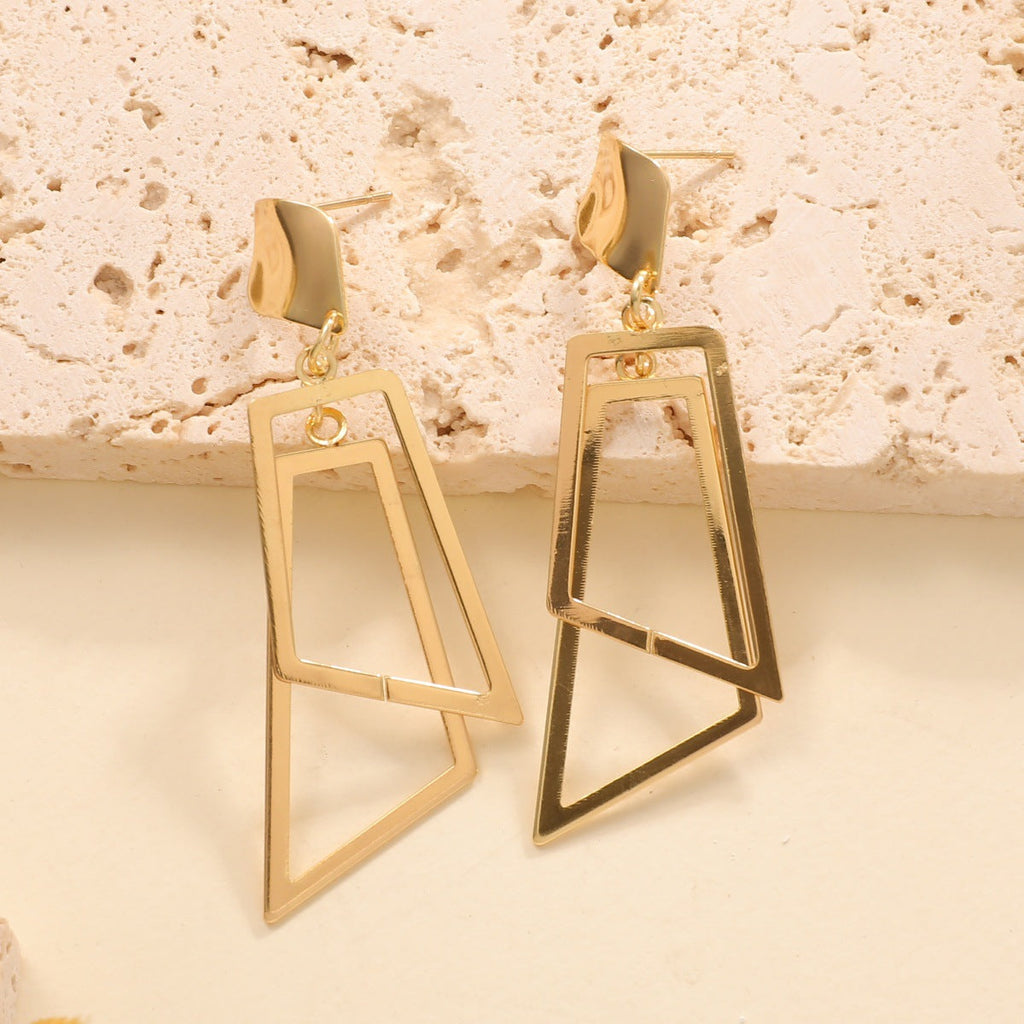 Women's Hanging Earrings in Modern Geometric Design Fashion Glam