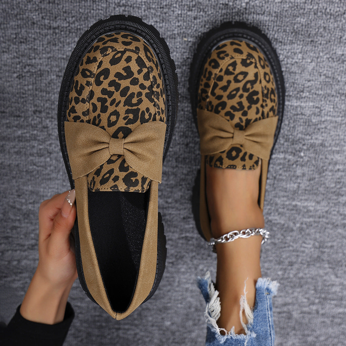 Women's Chunky Loafer with Decorative Knot Bow and Leopard Tip Fashion Glam