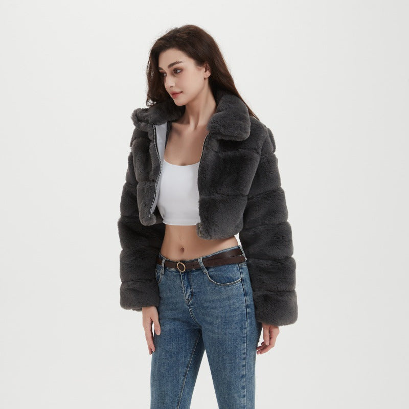 Women Cropped Hooded Jacket made of long-fiber Faux Fur with horizontal volume sections Fashion Glam