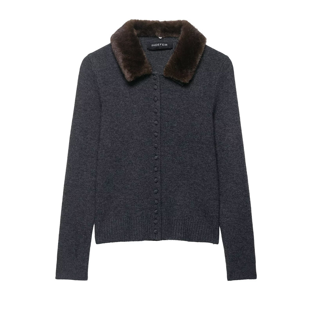 Women's fine-knit cardigan with faux fur collar and concealed button placket Fashion Glam