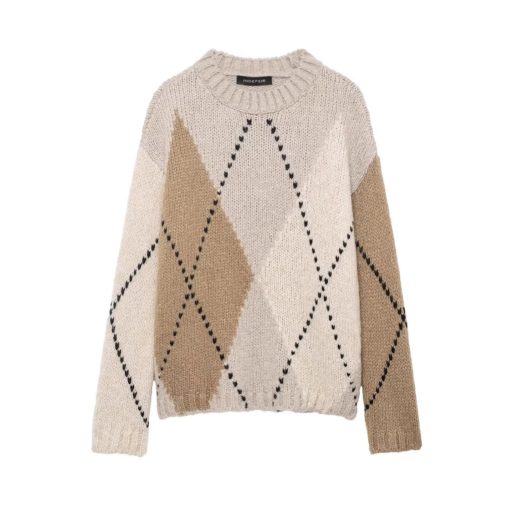Women Chunky Knit Argyle Sweater with Oversized Cut and Ribbed Collar Fashion Glam